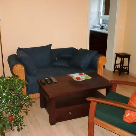 Boehme Apartment *